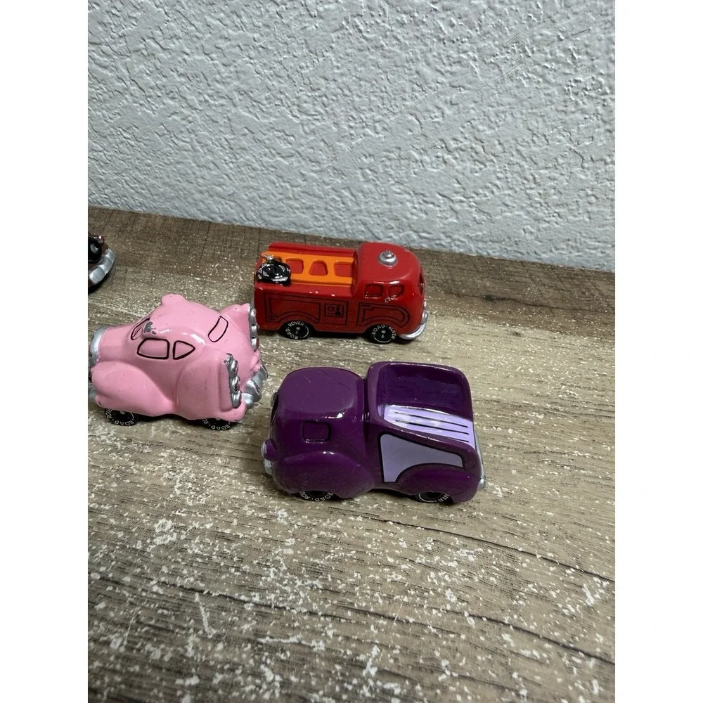 Lot Of 7 VTG  1984 HALLMARK CARDS ROAD ROVERS DIECAST TOY CARS